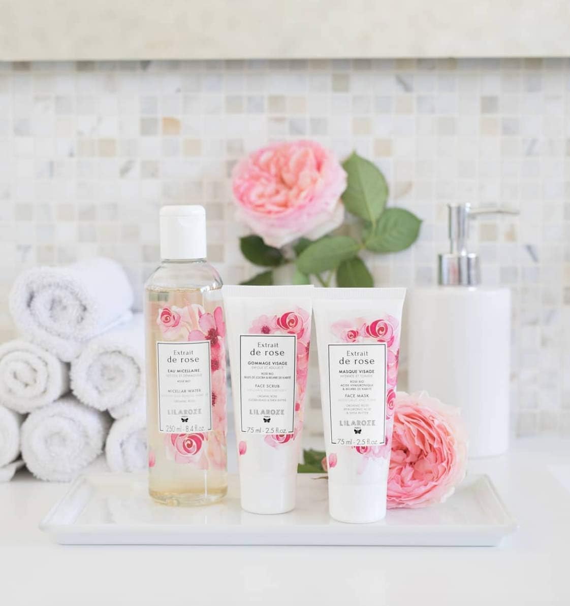 Gommage Visage Extrait de Rose Exfolie et Adoucit